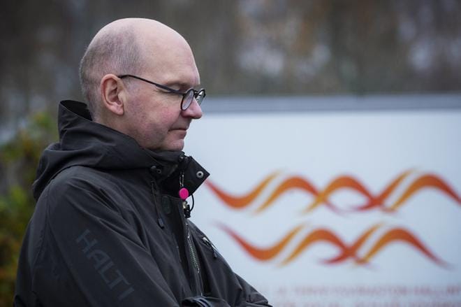 Vaasan kaupungin johtava ylilääkäri Heikki Kaukoranta tietää, että yksittäinen koronatartunta voi aiheuttaa paljon työtä terveydenhuollolle. Arkistokuva: Jarno Pellinen