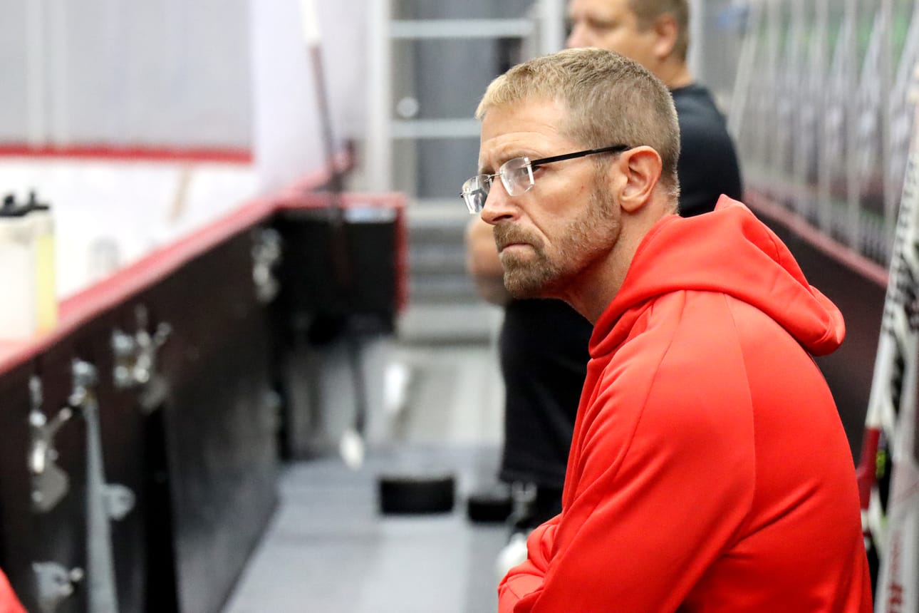 Niki Andersson joutui jälleen laatimaan Sportin pelaajille omatoimisia harjoitusohjelmia.