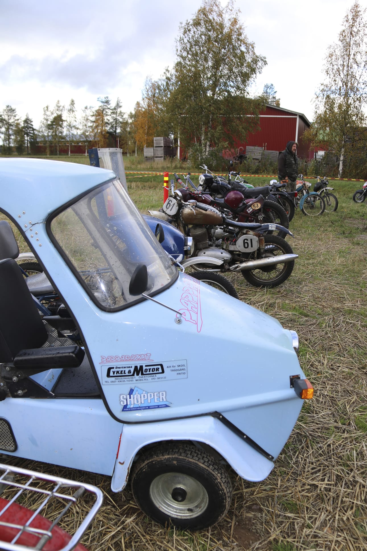 Esillä oli monenlaisia menopelejä.