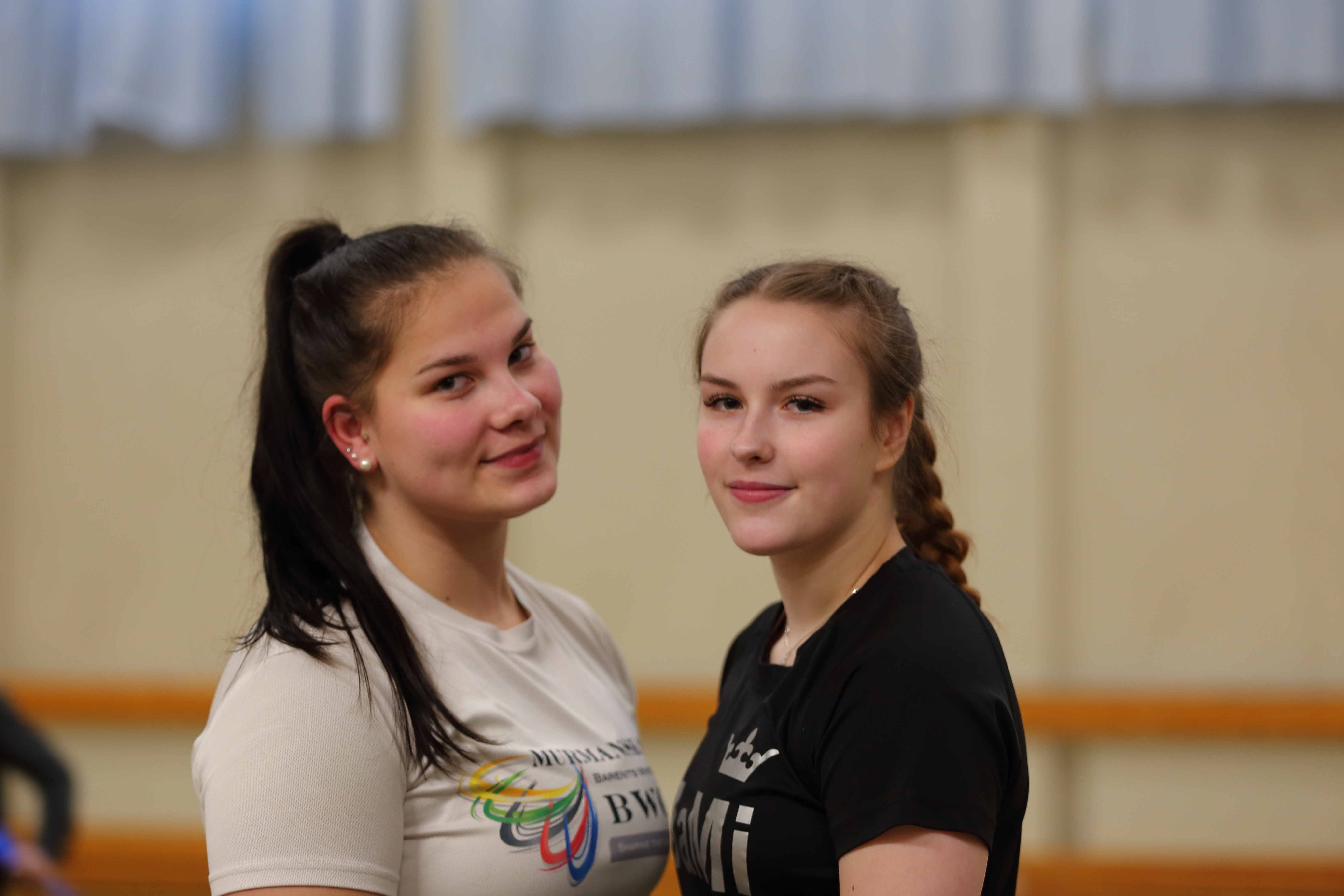 RaLepan Anette Silvamaa ja Ella Aalto asuvat Oulun seudulla. He kulkevat useita kertoja viikossa Raahessa.
