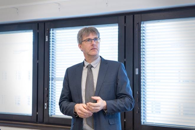 KWH:n konsernijohtajan Kjell Antuksen mukaan osaava henkilöstö on avainasemassa yhtymän menestyksessä. KUVA: PAULA KASKIMAA