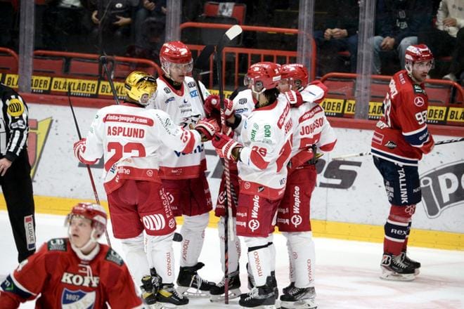 Sport kukisti perjantaina jatkoajalla HIFK:n Helsingissä. Lauantaina se kohtaa Mikkelissä nousukuntoisen Jukurit. Kuva: Mikko Stig / Lehtikuva