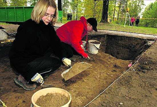 Lehdet: Huhtiniemen ruumiit todennäköisesti venäläisiä