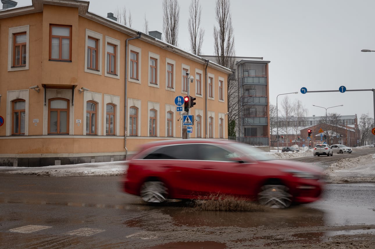 Kaupunkilaiset ovat ehdottaneet kolmenkympin nopeusrajoitusta ydinkeskustassa kaupungin kehityskohteeksti.