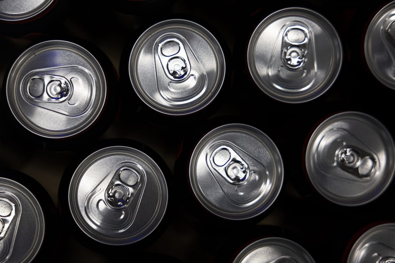 Virvoitusjuomien ja kivennäisvesien hinnat nousivat yli 10 prosenttia vuodentakaiseen.