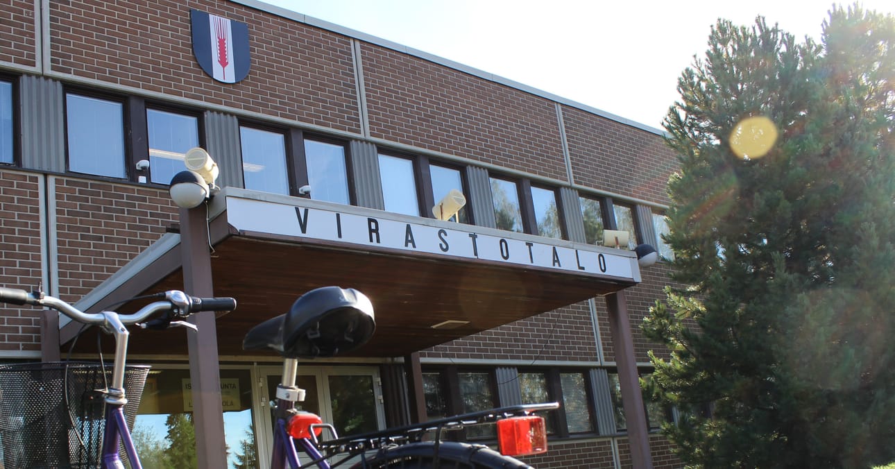 Isojoella jaetaan kahdesti vuodessa avustuksia perintörahastosta paikallisille toimijoille. Arkistokuva.