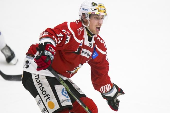 Sportin kapteeni Erik Riskan mukaan uudistuneen joukkueen pelitapa on energinen. Kuva: Maria Mäki