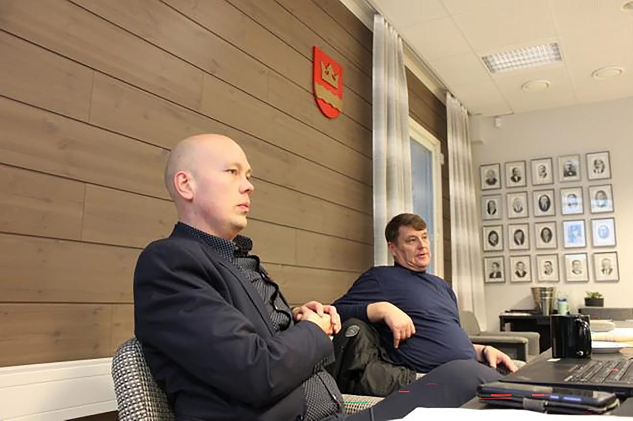 Niin kuortanelainen Juha Viitasaari (vasemmalla) kuin soinilainen Juha-Pekka Keisala lukeutuvat sote-palveluiden tulevaisuudesta huolestuneen kannanoton allekirjoittajiin. Arkistokuva.