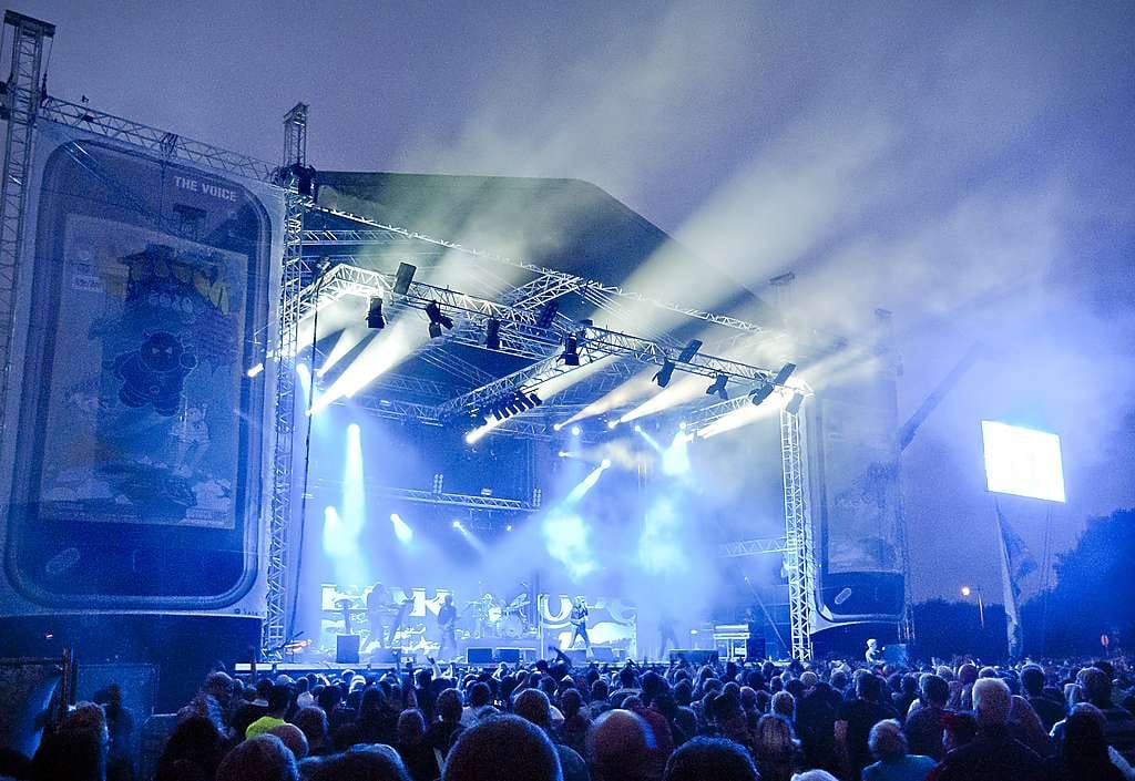 Qstock-festivaali rokattiin heinäkuun viimeisinä päivinä. Pääesiintyjänä oli ruotsalainen Europe, joka lunasti oululaisyleisön odotukset runsain mitoin. Tämän kesän suomalaisten rockfestivaalien sarjan päättää perinteisesti Korson Ankkarock tulevana viikonloppuna Vantaalla.