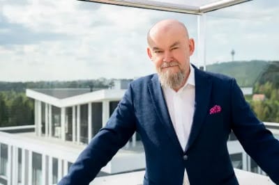 Pitkän linjan hallituskouluttaja Kari Voutila.