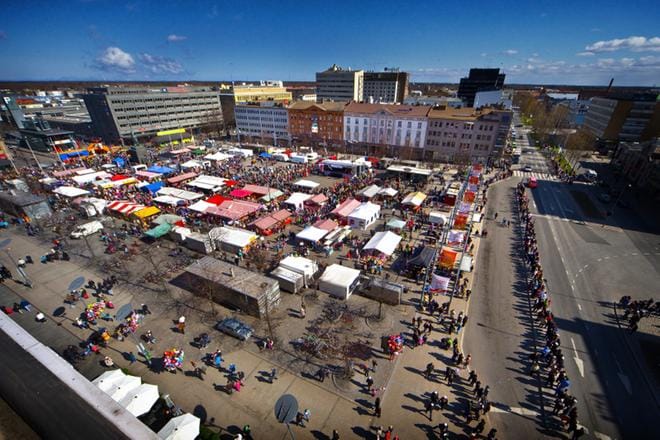 Tältä näytti Vaasan torilla vappuna vuonna 2014. Kuva: Eetu Sillanpää