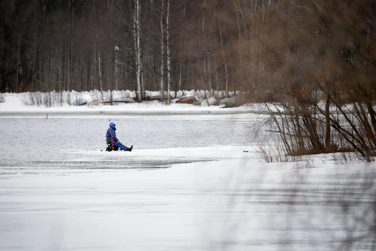 Hartaanselkä on Oulussa hyvin suosittu pilkkipaikka.