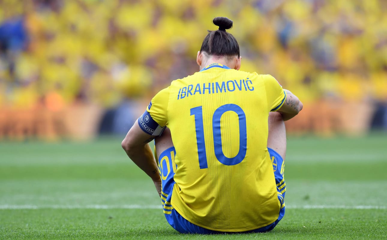 Zlatan Ibrahimovic on pelannut Ruotsin maajoukkueessa 115 ottelua ja tehnyt enemmän maaottelumaaleja kuin kukaan muu ruotsalainen, 62.