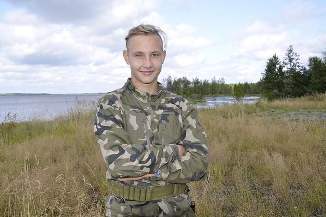 Valtteri Lehtonen pääsi viime kaudella pelaamaan kuudessa pääsarjaottelussa. Hänet kuvattiin ensimmäisten ottelujen aikaan sorsametsällä. ARKISTOKUVA: JAANA ALA-LAHTI