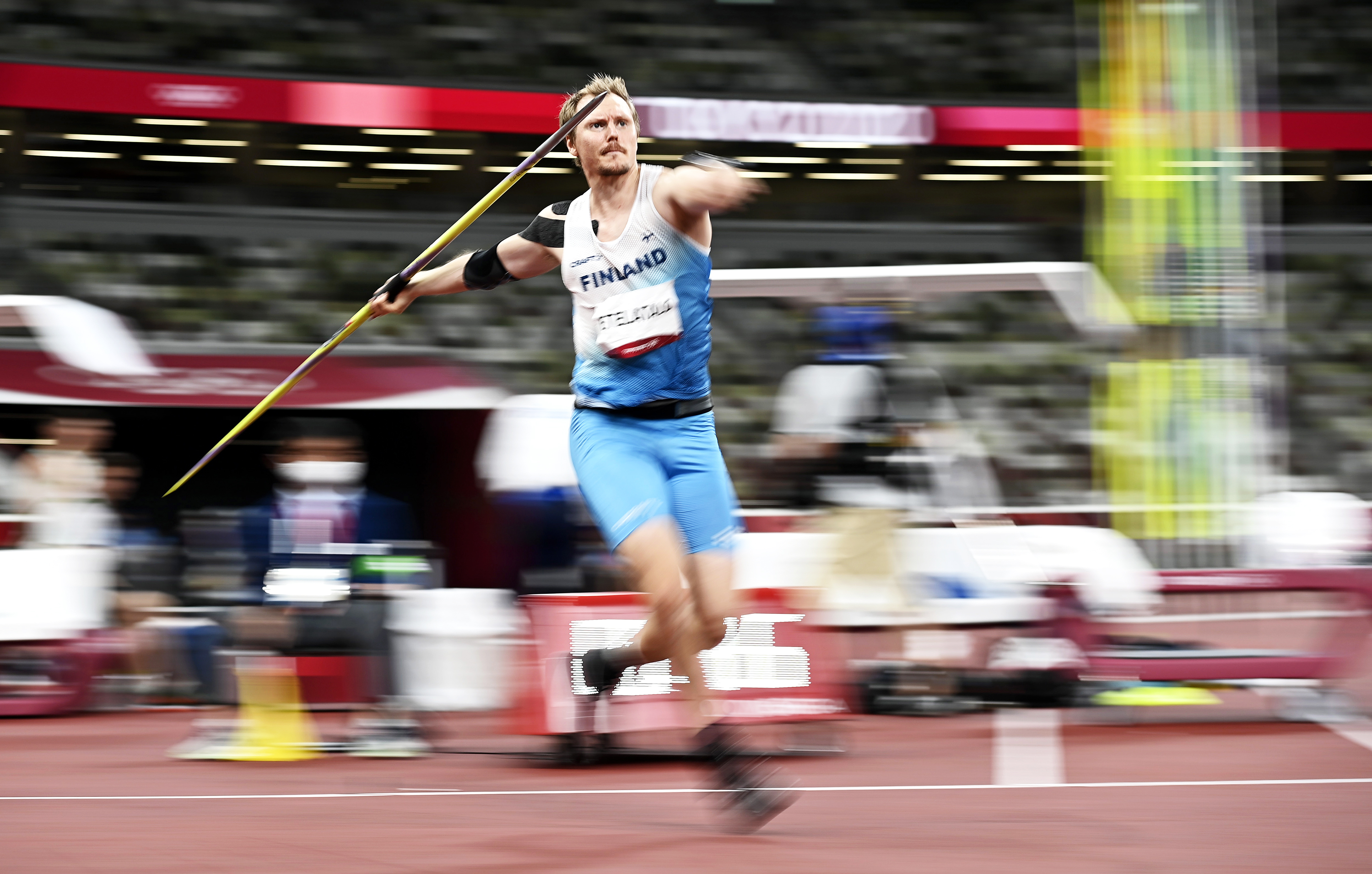 Chopra heitti Intian ensimmäisen yleisurheilun olympiakullan, Etelätalo kahdeksas