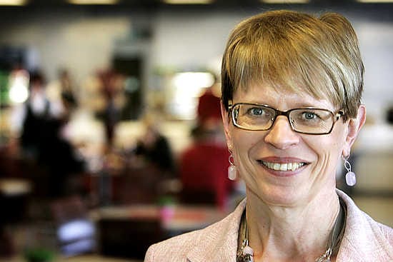 Tasa-arvovaltuutettu Pirkko Mäkinen jää eläkkeelle marraskuun alussa.