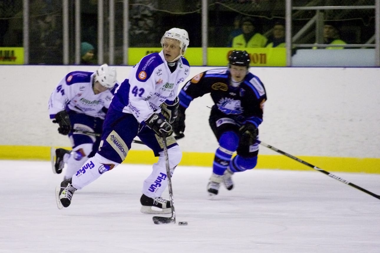 Mikko Eloranta keräsi tehot 1+2 pelatessaan viime tammikuussa Pallo-Karhuissa yhden ottelun. Nyt Eloranta on jälleen tulossa Kuusamoon kiekkoilemaan.