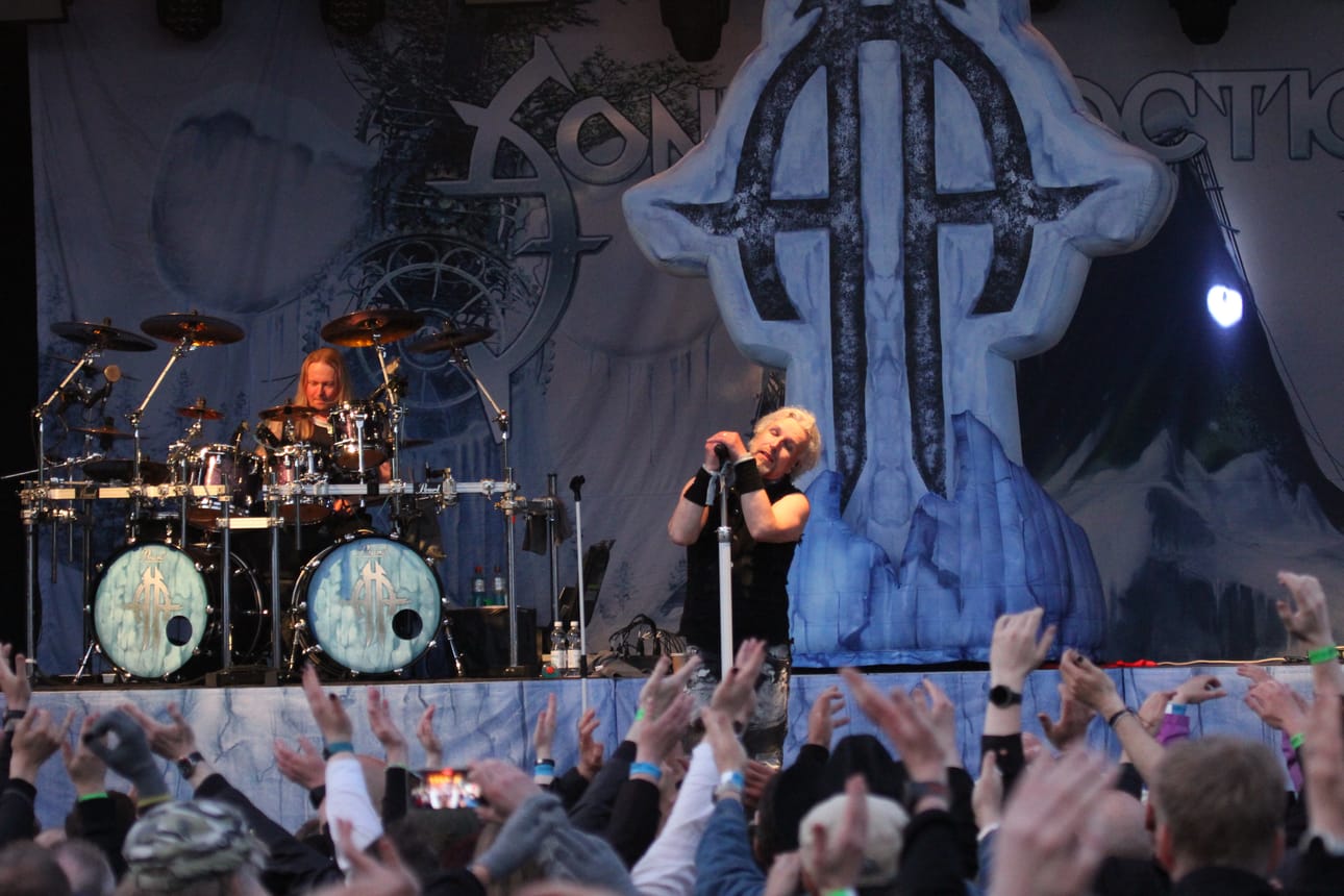 Sonata Arctica oli festarien suurin yleisömagneetti Klamydian ohella.