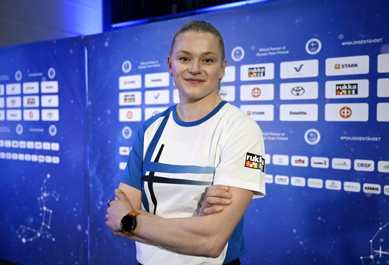 Euroopan mestari Wilma Murto aloittaa seiväskarsinnan kello 11.40 yhdessä Saga ja Silja Anderssonin sekä Elina Lampelan kanssa. LEHTIKUVA / Antti Aimo-Koivisto