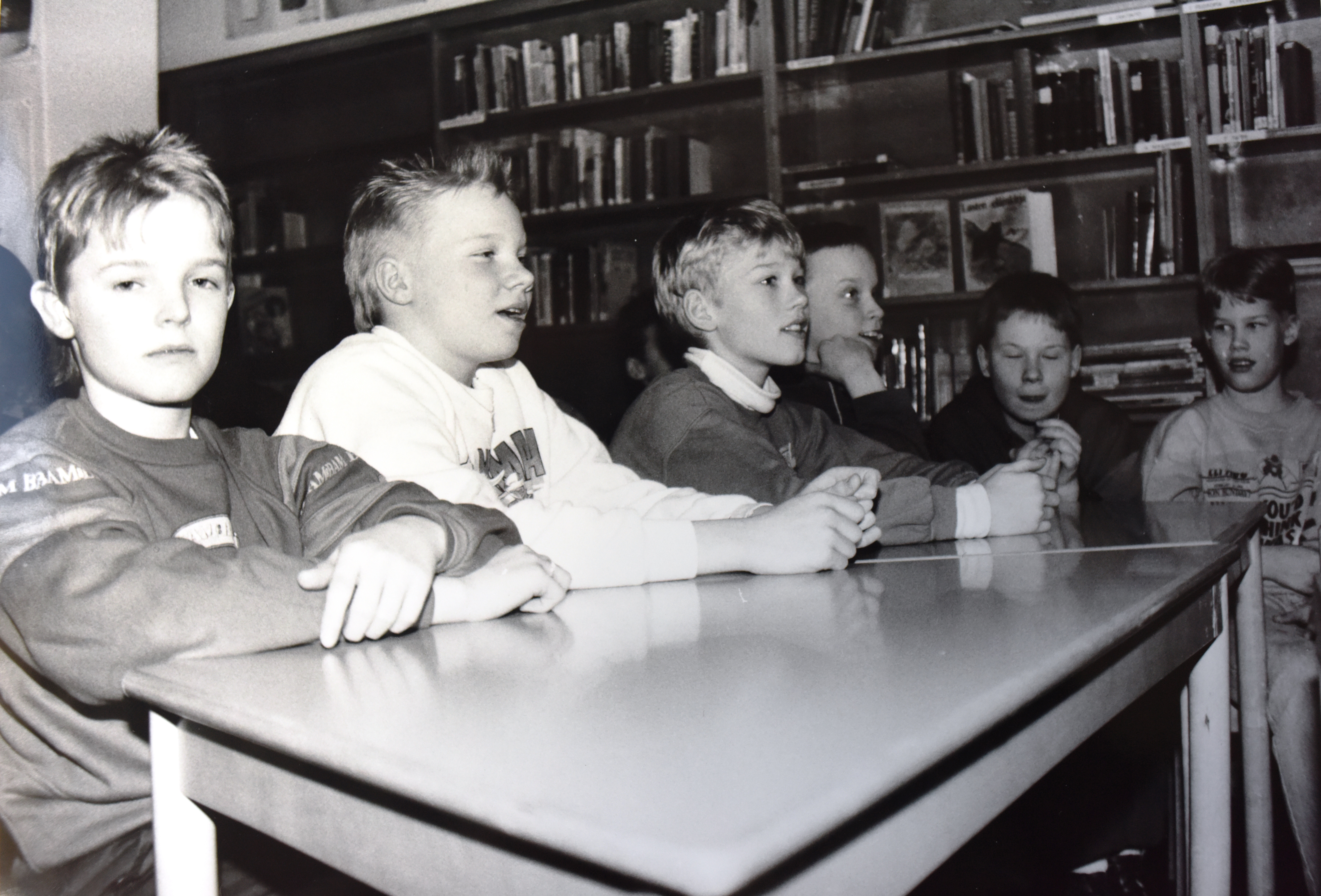 PaKalaisia vuodelta 1992: Jari Määttä, Harri Lämsä, Tuomo Määttä,Riku Kallioniemi, Ville Manner ja Tommi Määttä.