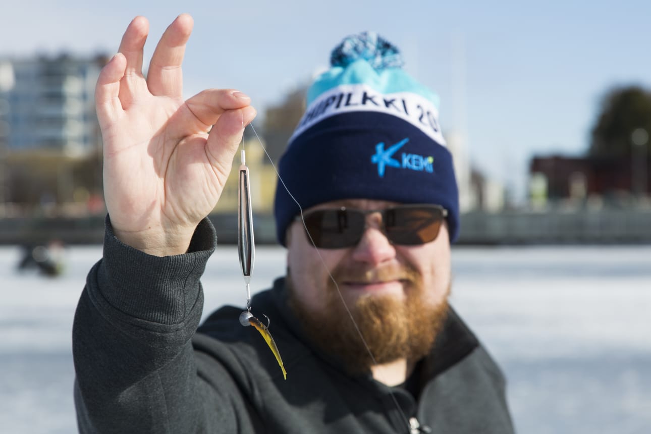 – Kemin rannikolla on rikkaat, kalaisat vedet ja erinomaiset kalapaikat, Tomi Pekkinen sanoo.