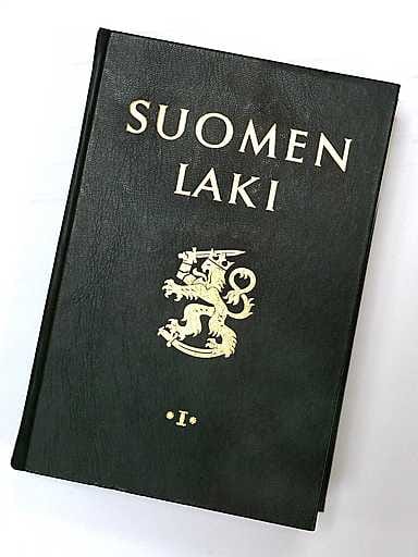 Oulun käräjäoikeustuomitsi ylikiiminkiläismiehen 14 vuodeksi vankeuteen kahdesta taposta.