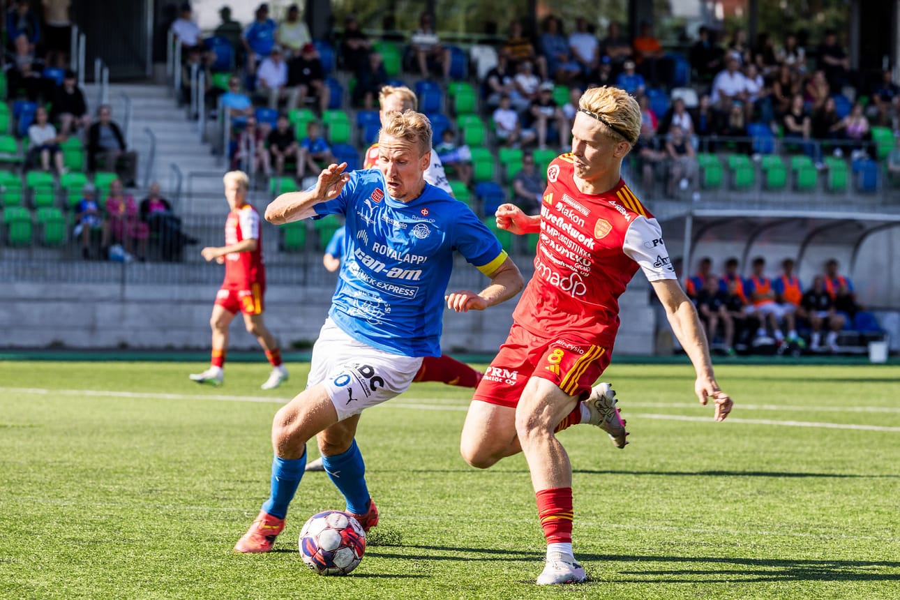 RoPS voi vielä teoreettisesti vääntää yläloppusarjaan, mutta se melkeinpä vaatii kahta voittoa. Kuvassa Simo Roiha.