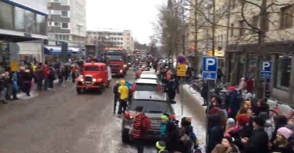 Penkkaritunnelmaa Oulun keskustassa