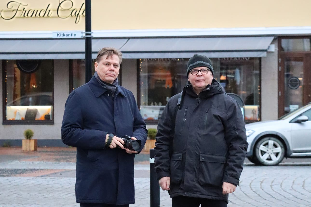 Kai Tolosen (vasemmalla) ja Pekka Räisäsen suorittama kulttuurihistoriallisten kohteiden inventaatio tehtiin osana Kuusamon kirkonkylän valmisteltavaa yleiskaavaa.