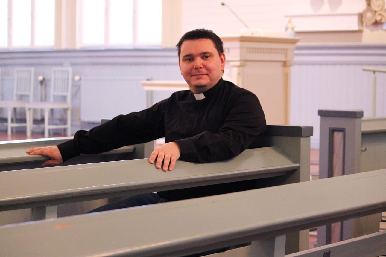 Rami Niemi on virkavapaalla Jalasjärven kappeliseurakunnan kappalaisen virasta.