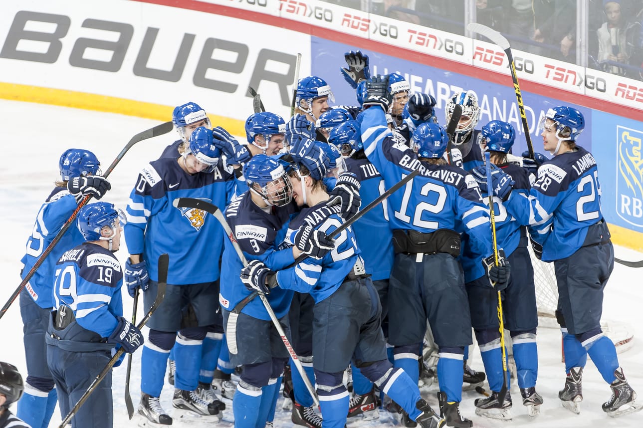 Suomi selvitti tiensä jääkiekon nuorten MM-kotikisojen loppuotteluun, jossa vastassa on Venäjä.
