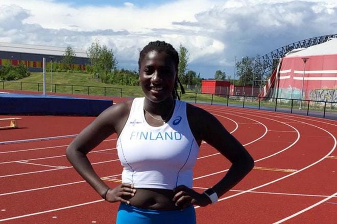Alajärveläinen Eucabeth Kivikangas, s. 2002, edustaa Suomea Euroopan nuorten olympiafestivaaleılle (EYOF) Azerbaidzhanin Bakussa heinäkuussa 2019. Kuvassa Eugabetho on Pohjoismaiden mestaruuskisoissa Uppsalassa, jossa hän edusti Suomea N17-sarjan 7-ottelussa. KUVA: LEENA KIVIKANGAS