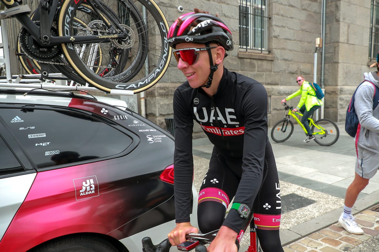 Slovenialainen Tadej Pogacar UAE Team Emiratesista on Tourin suursuosikkeja.