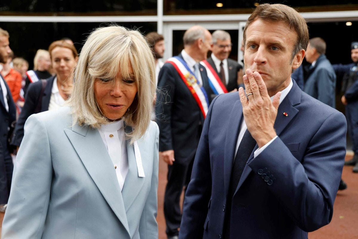 Ranskan presidentti Emmanuel Macronin (oik.) Yhdessä-vaaliliitto on menettämässä vaali-illan ennusteiden mukaan enemmistön parlamentissa. LEHTIKUVA/AFP