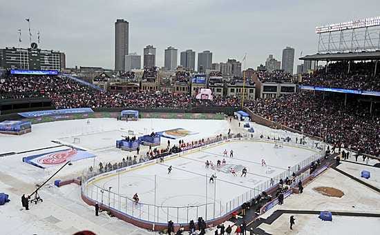Detroit voitti Chicagon NHL-liigan ulkoilmaottelussa.