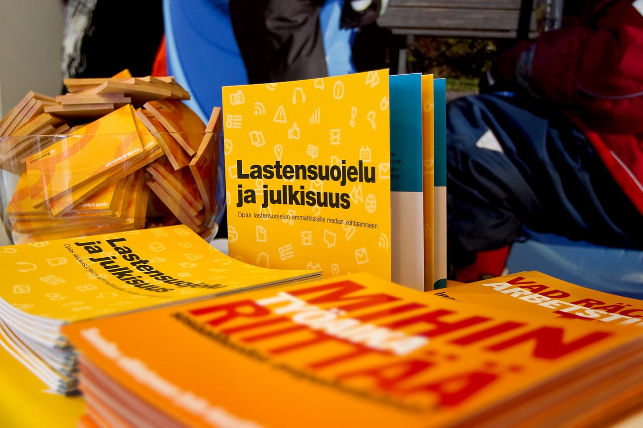 Lastensuojelun ostopalvelujen kalleus on ollut kuntien päänsärky, koska omaa palvelua ei juuri ole. Arkistokuva.