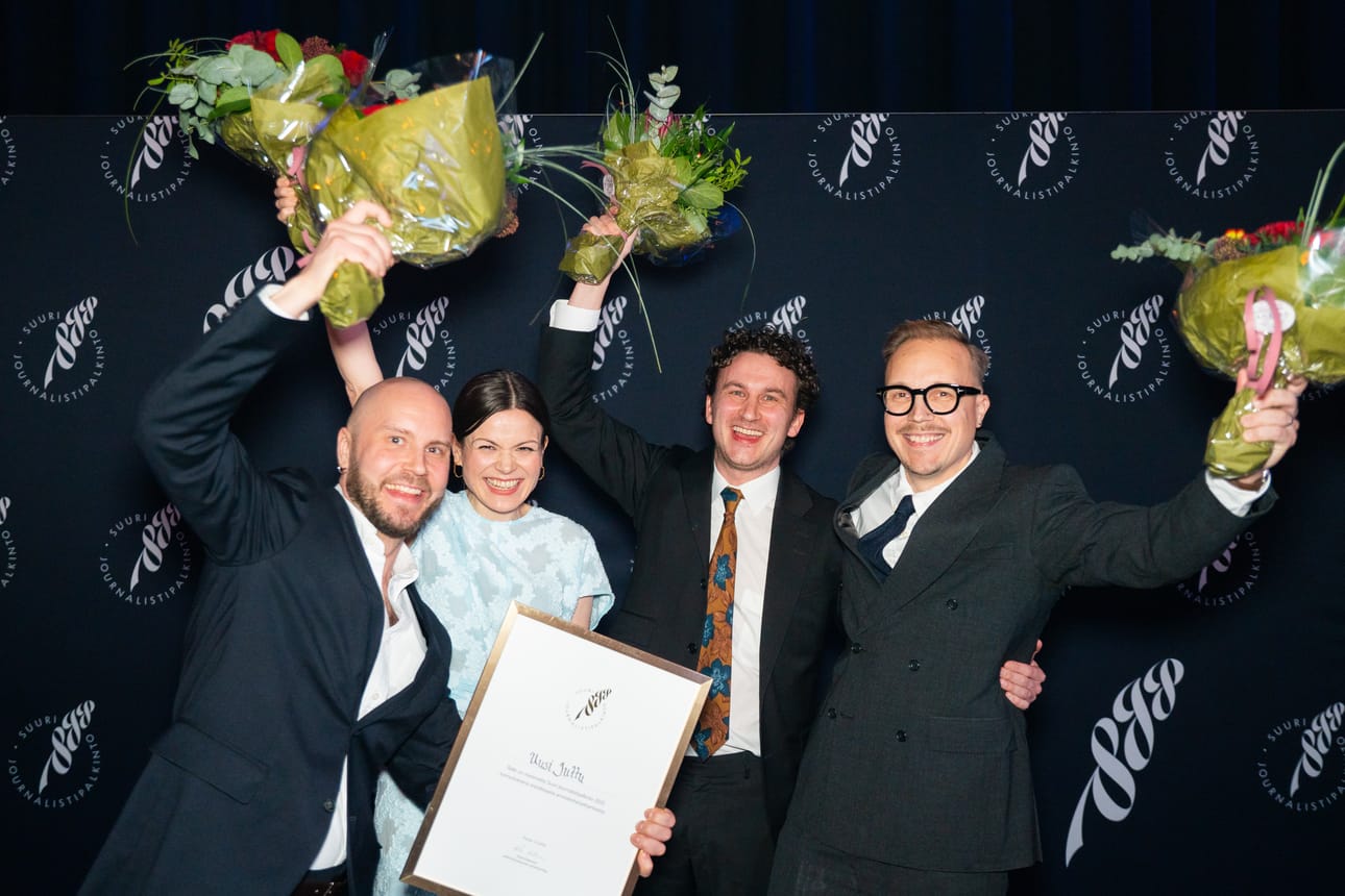 Uusi Juttu voitti Vuoden uudistaja -kategorian. Antti Pikkanen, Sonja Saarikoski, Jussi Sippola ja Olli Seuri.