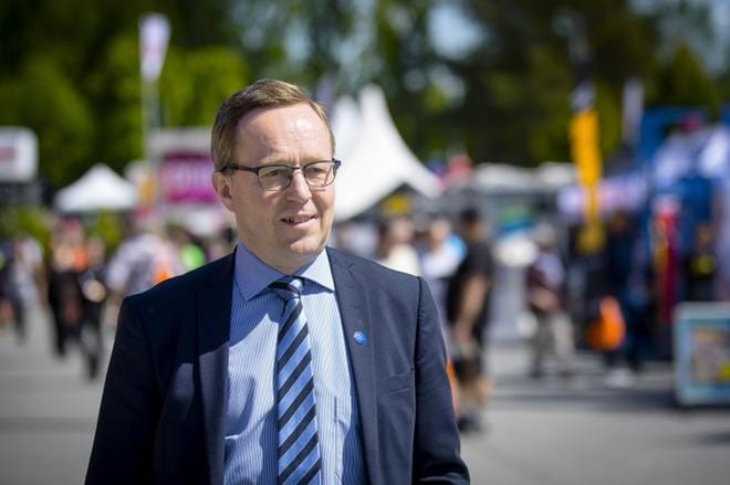 Elinkeinoministeri Mika Lintilä tienasi parhaiten Vaasan vaalipiirin poliitikoista. KUVA: MATTI HAUTALAHTI