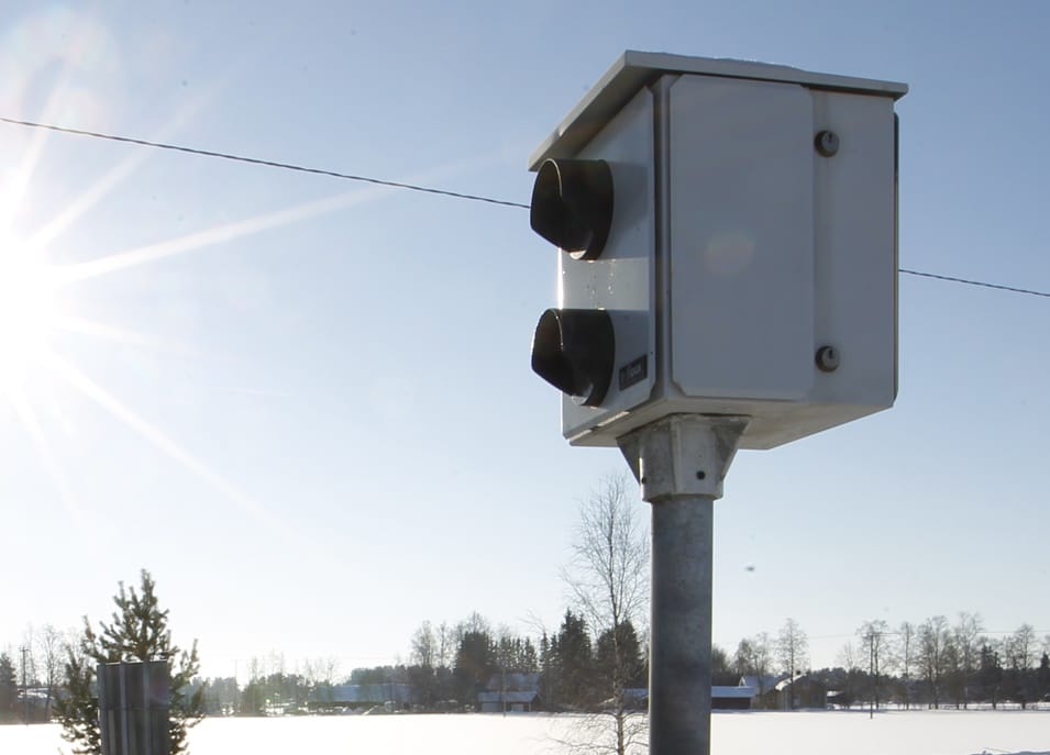 Mies sai sakot automaattisen nopeusvalvonnan seurauksena. Arkistokuva.
