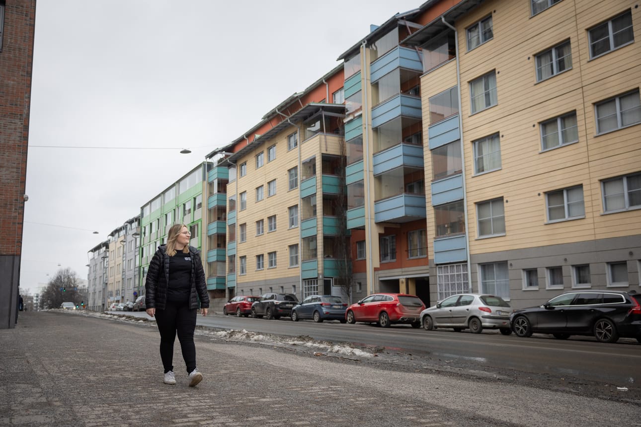 Asuntoetsinnän alkumetreillä Sanni Antinniemi kertoo huomanneensa, että valinnanvaraa ja tarjontaa oli Vaasassa huonosti.