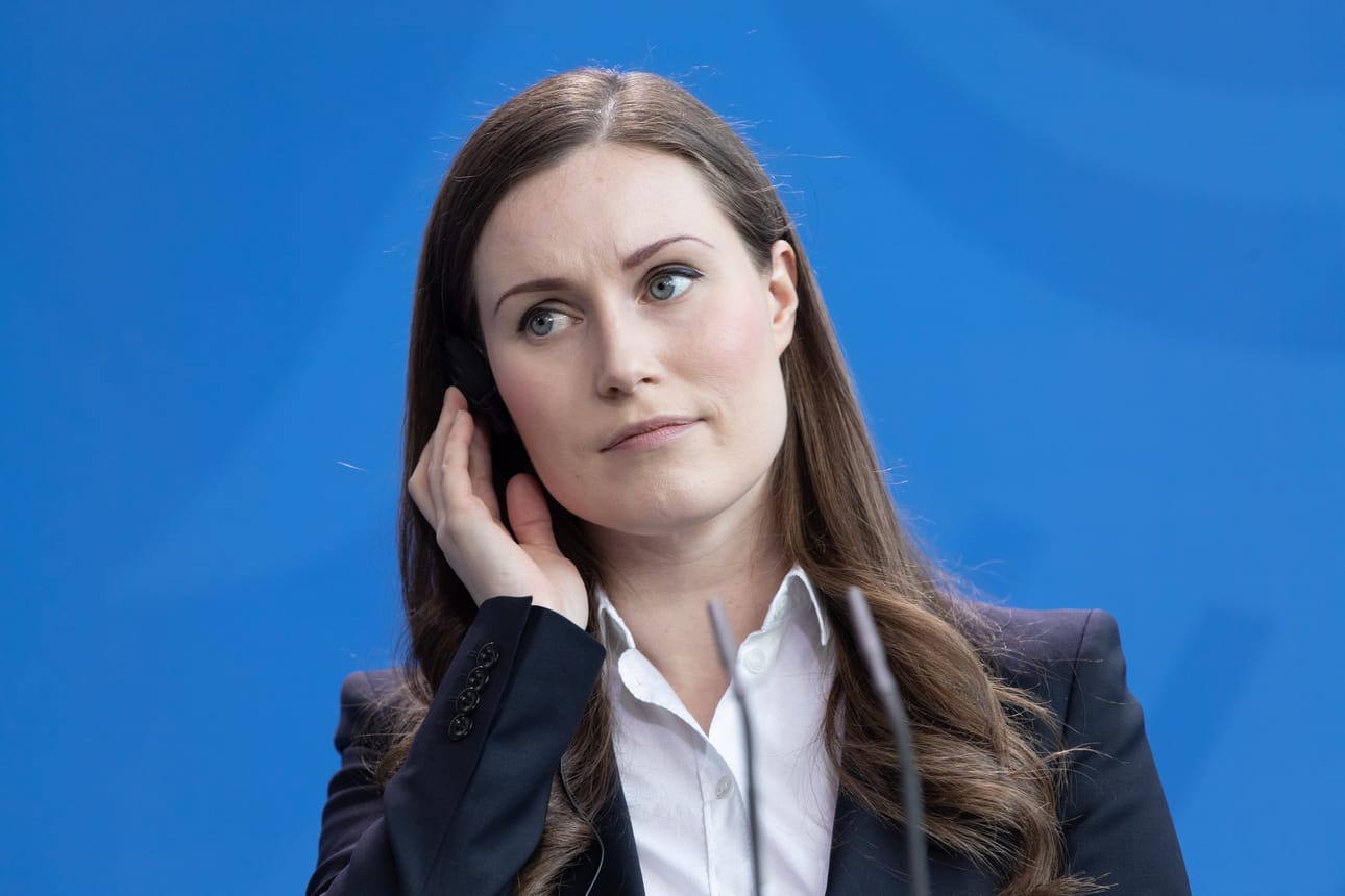 Pääministeri Sanna Marin kertoo, ettei Huoltovarmuuskeskuksen johtajalla ole enää pääministerin luottamusta.