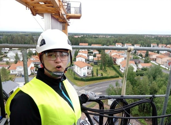Työterveyshuollon tehtävä on tuntea työ, edistää työntekijöiden terveyttä ja työkykyä sekä ehkäistä työstä ja työolosuhteista aiheutuvia terveysvaaroja.