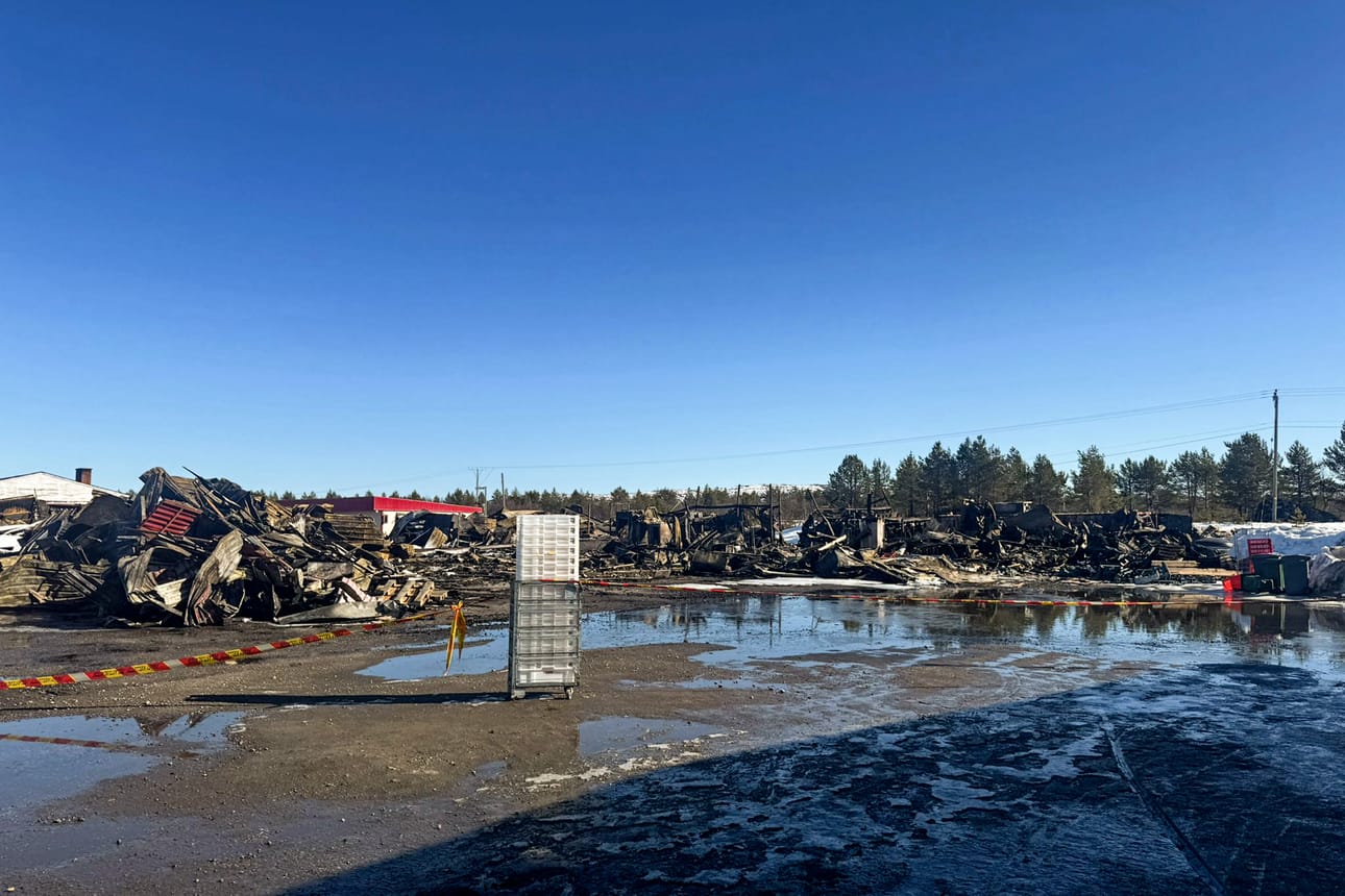 Nord1-market paloi täysin tulipalossa 11. huhtikuuta.