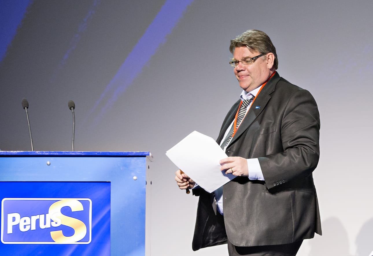 Perussuomalaisten ministeriehdokkaiden nimiä Timo Soinilta ei irtoa.
