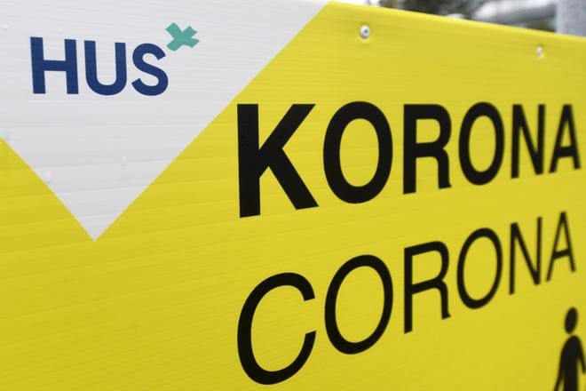 Suomessa on raportoitu 353 uutta koronavirustartuntaa. Tartuntojen määrä on ollut kasvussa etenkin Helsingin ja Uudenmaan sairaanhoitopiirin (Hus) alueella. Koronatestin näytteenottopiste Helsingin ja Uudenmaan sairaanhoitopiirin HUS:in Meilahden sairaala-alueella Helsingissä 24. marraskuuta 2020. LEHTIKUVA / VESA MOILANEN