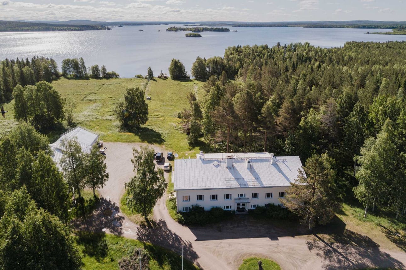 Apukka Resort haluaa kaavamuutoksen, sillä se haluaisi lisätä majoituskapasiteettia ja laajentaa vastanottorakennusta.