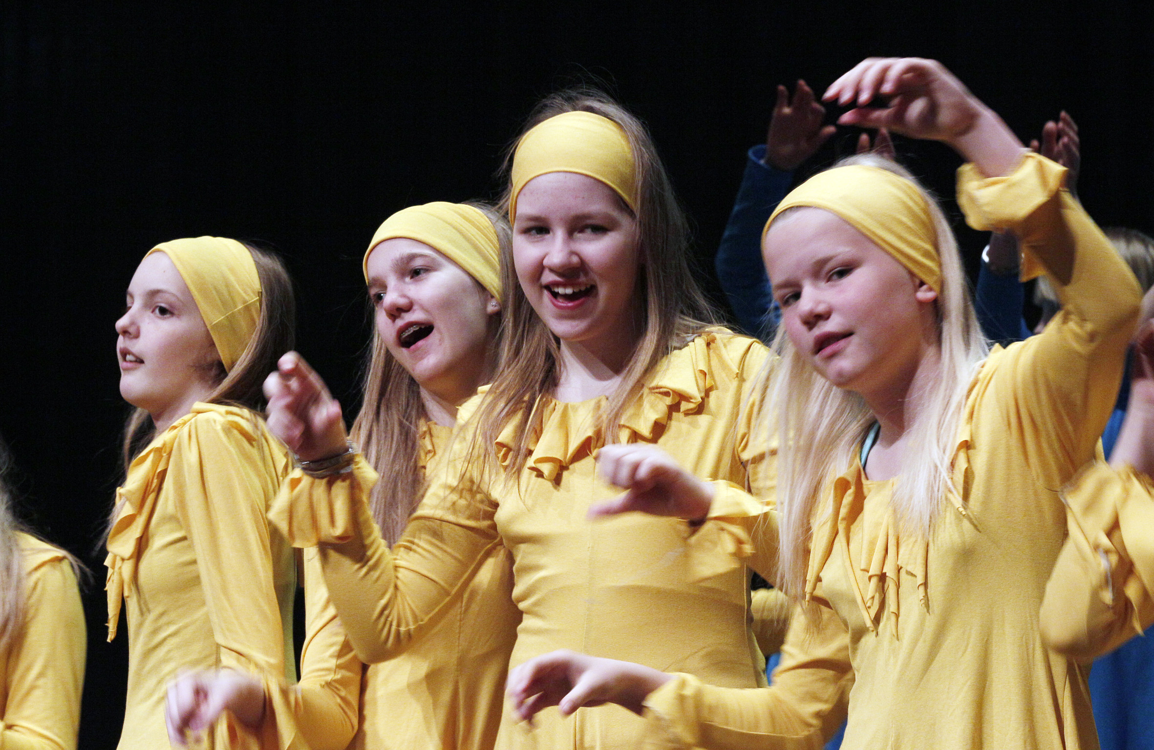 Konnarin kevät kokosi yhteen yli sata koululaista. Kuva Konnarin kevään harjoituksista.