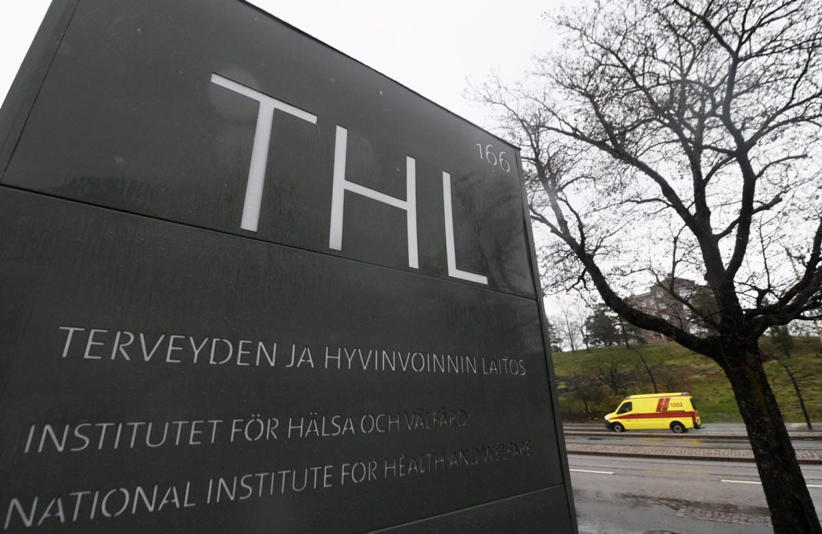 THL pitää todennäköisenä, että epäiltyjä omikron-tapauksia todetaan edelleen lisää. LEHTIKUVA / VESA MOILANEN