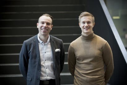 Mika Nevalainen ja Tuomas Qvist palkittiin Pohjolan Lääkäripäivien avajaisissa Oulussa