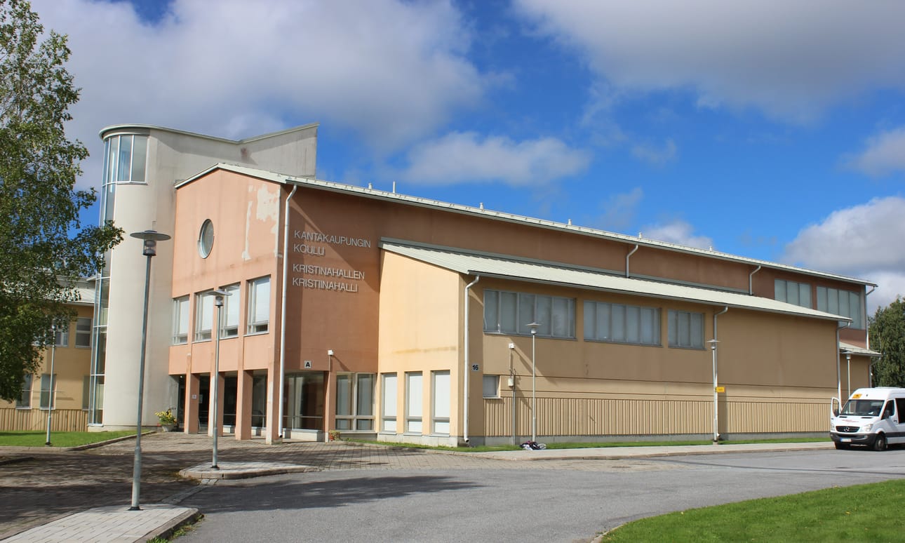 Kantakaupungin suomenkielisen koulun rehtorin viran täyttäminen on esillä kaupunginhallituksessa tänä iltana.